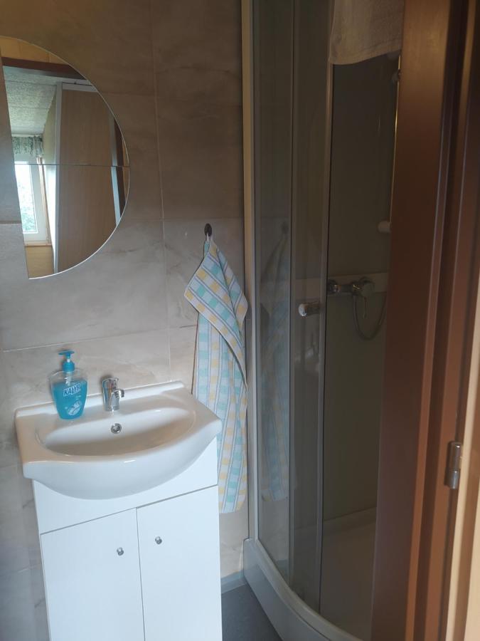 Penzion Kobr Pec pod Snezkou Exteriör bild